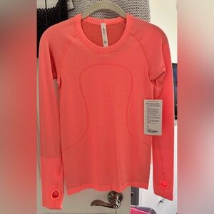 Lululemon! NWT! Swiftly Tech Long Sleeve